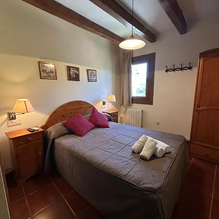 Hostal Centre Del Montsec-2